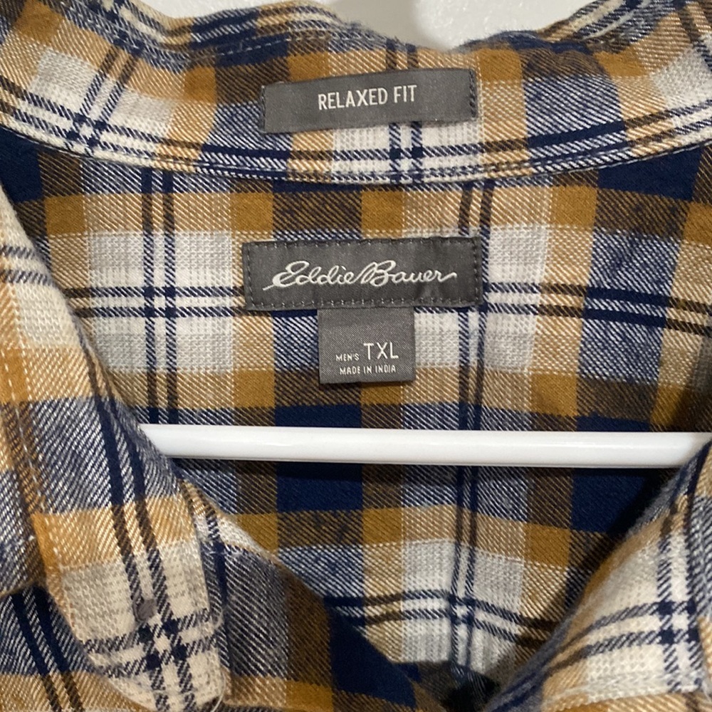Flannel - Picture 3 of 3